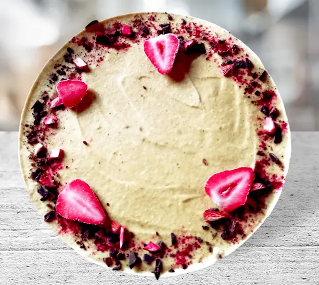 Kapri voćna raw torta sa jagodama